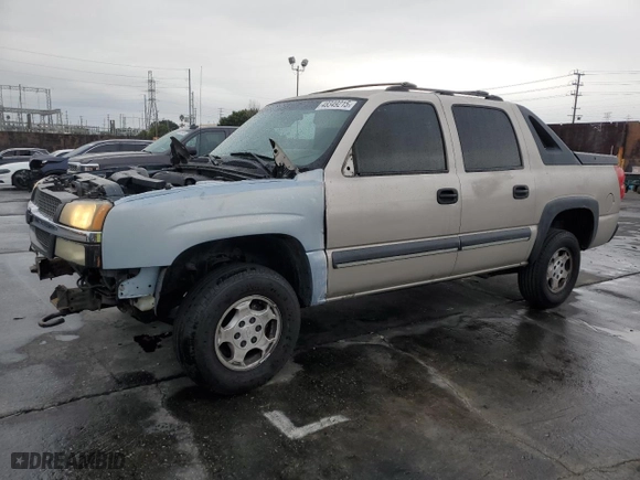 2004 Chevrolet Avalanche Z66 with VIN 3GNEC12T44G128485, listed as a Copart auction lot 48349215 with 196,190 mi miles and Salvage Title. Bid and sale history available at carsss.com. Image 1.