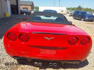 2006 Chevrolet Corvette z VIN 1G1YY36U765107185, wystawiony jako IAAI lot #42176318 z przebiegiem 104 807 mil mil oraz . Historia ofert i sprzedaży dostępna na DreamBid. Obrazek 15.