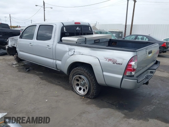 2010 Toyota Tacoma • with VIN 3TMMU4FN1AM017971, listed as a IAAI auction lot 41894625 with 153,946 mi miles and . Bid and sale history available at carsss.com. Image 3.