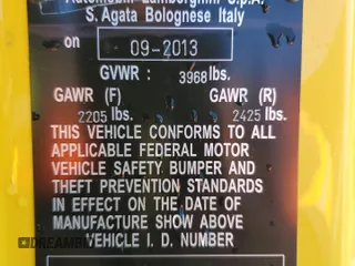 2014 Lamborghini Gallardo z VIN ZHWGU5BZ7ELA13923, wystawiony jako Copart lot #82374714 z przebiegiem 33 260 mil mil oraz Szkoda całkowita • Salvage title. Historia ofert i sprzedaży dostępna na DreamBid. Obrazek 13.