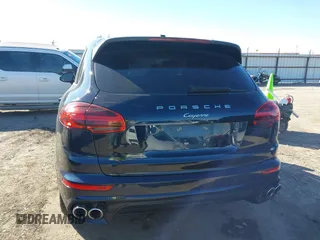 2015 Porsche Cayenne Diesel with VIN WP1AF2A25FLA39655, listed as a IAAI auction lot 41700654 with 127,713 mi miles and . Bid and sale history available at DreamBid. Image 16.