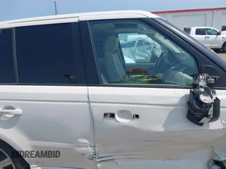 2008 Land Rover Range Rover Sport SC with VIN SALSH23478A162282, listed as a IAAI auction lot 42397144 with 139,276 mi miles and . Bid and sale history available at DreamBid. Image 13.