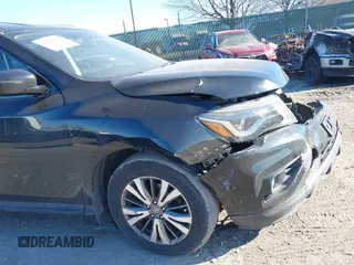 2017 Nissan Pathfinder SV with VIN 5N1DR2MM2HC693059, listed as a IAAI auction lot 41584629 with 112,379 mi miles. Bid and sale history available at carsss.com. Image 19.