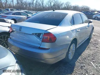 2016 Volkswagen Passat 1.8T SE w/Technology with VIN 1VWBS7A38GC037758, listed as a IAAI auction lot 38530476 with 93,438 mi miles. Bid and sale history available at carsss.com. Image 4.
