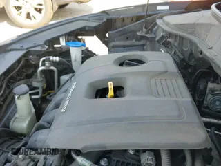 2018 Hyundai Kona SE z VIN KM8K1CAAXJU093971, wystawiony jako IAAI lot #43115205 z przebiegiem 160 264 mil mil oraz . Historia ofert i sprzedaży dostępna na DreamBid. Obrazek 19.