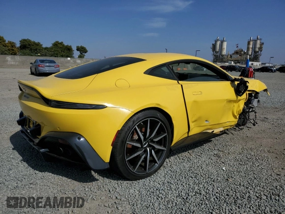 2020 Aston Martin Vantage z VIN SCFSMGAW0LGN04408, wystawiony jako Copart lot #60332245 z przebiegiem Nie podano mil oraz Szkoda całkowita • Salvage title. Historia ofert i sprzedaży dostępna na DreamBid. Obrazek 3.