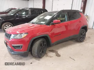 2018 Jeep Compass Altitude with VIN 3C4NJDBB9JT304330, listed as a IAAI auction lot 41886905 with 45,700 mi miles and . Bid and sale history available at carsss.com. Image 17.