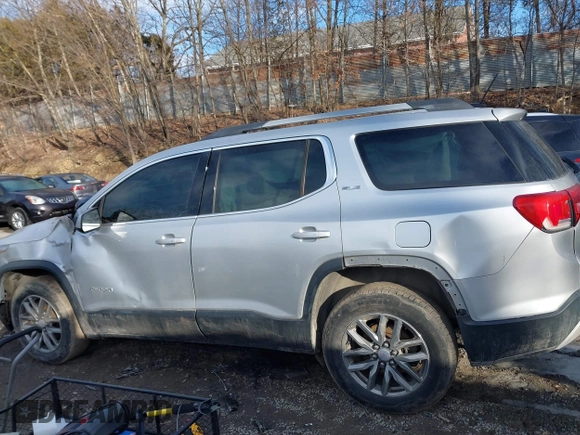2017 GMC Acadia SLE with VIN 1GKKNSLA1HZ318876, listed as a IAAI auction lot 41521454 with 97,053 mi miles. Bid and sale history available at carsss.com. Image 13.