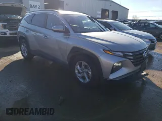 2024 Hyundai Tucson SEL with VIN 5NMJB3DE1RH378136, listed as a Copart auction lot 45592265 with 6,989 mi miles and Salvage Title. Bid and sale history available at carsss.com. Image 4.