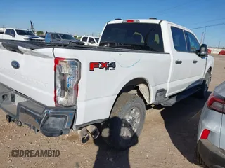 2024 Ford Super Duty F-250 SRW XL with VIN 1FT7W2BTXRED58464, listed as a IAAI auction lot 42070216 with 80,921 mi miles. Bid and sale history available at carsss.com. Image 4.