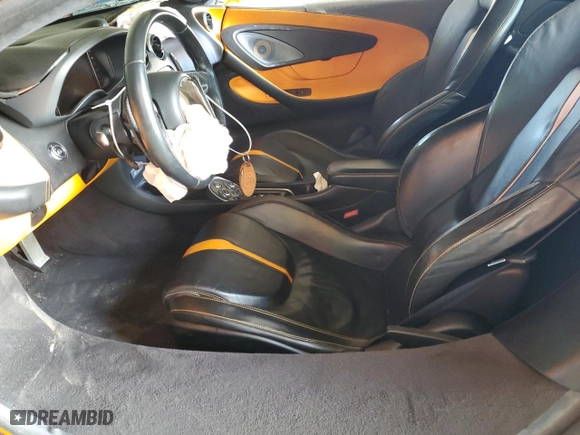 2016 McLaren 570S with VIN SBM13DAA7GW000814, listed as a Copart auction lot 55457784 with NaN miles. Bid and sale history available at carsss.com. Image 7.