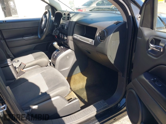 2016 Jeep Compass Sport with VIN 1C4NJCBA7GD648822, listed as a IAAI auction lot 42272188 with 79,929 mi miles and . Bid and sale history available at DreamBid. Image 5.