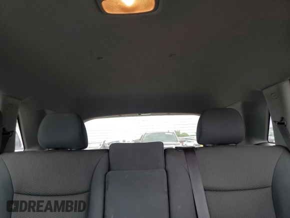 2013 Kia Sorento LX z VIN 5XYKT3A63DG400462, wystawiony jako Copart lot #57388925 z przebiegiem 304 354 mil mil oraz Szkoda całkowita • Salvage title. Historia ofert i sprzedaży dostępna na DreamBid. Obrazek 10.
