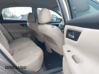 2015 Nissan Altima 2.5 S with VIN 1N4AL3AP6FN377913, listed as a IAAI auction lot 41894288 with 119,718 mi miles. Bid and sale history available at carsss.com. Image 8.