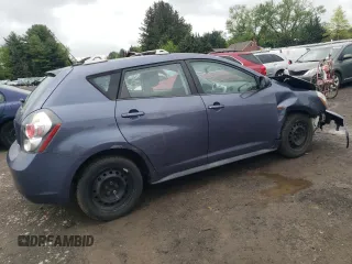 2010 Pontiac Vibe 1SA with VIN 5Y2SP6E81AZ404878, listed as a Copart auction lot 55658815 with 103,670 mi miles and Salvage title. Bid and sale history available at DreamBid. Image 3.