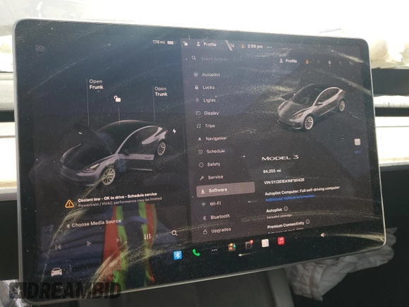 2022 Tesla Model 3 z VIN 5YJ3E1EA1NF191426, wystawiony jako Copart lot #56656125 z przebiegiem 84 255 mil mil oraz Czysty tytuł • Clean title. Historia ofert i sprzedaży dostępna na DreamBid. Obrazek 9.