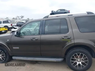 2008 Ford Explorer Limited с VIN 1FMEU65868UA74468, выставлен на аукционе IAAI как лот 42195265 с пробегом 134 272 миль миль и . История ставок и продаж доступна на DreamBid. Изображение 15.