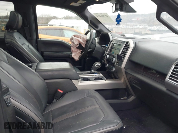 2016 Ford F-150 XLT z VIN 1FTEW1EG6GFC01571, wystawiony jako IAAI lot #41706154 z przebiegiem 166 211 mil mil oraz . Historia ofert i sprzedaży dostępna na DreamBid. Obrazek 5.
