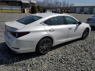 2023 Lexus ES 350 with VIN 58ADZ1B11PU150953, listed as a Copart auction lot 51323415 with 20,325 mi miles and Salvage Title. Bid and sale history available at DreamBid. Image 3.
