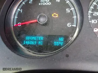 2009 Chevrolet Suburban LTZ with VIN 1GNFK36319R241721, listed as a IAAI auction lot 41822296 with 146,069 mi miles. Bid and sale history available at carsss.com. Image 7.
