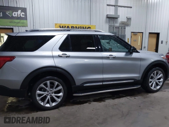2021 Ford Explorer Platinum z VIN 1FM5K8HC1MGA46314, wystawiony jako IAAI lot #42310141 z przebiegiem Nie podano mil oraz . Historia ofert i sprzedaży dostępna na DreamBid. Obrazek 12.