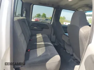 2002 Ford Super Duty F-250 XL with VIN 1FTNW21F72ED29593, listed as a Copart auction lot 68245844 with 301,129 mi miles and Salvage Title. Bid and sale history available at carsss.com. Image 11.