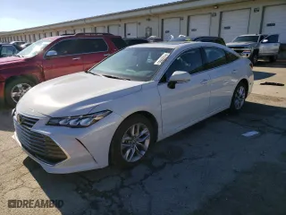 2022 Toyota Avalon XLE with VIN 4T1AZ1FB4NU085980, listed as a Copart auction lot 47639985 with 15,154 mi miles and Salvage Title. Bid and sale history available at carsss.com. Image 1.