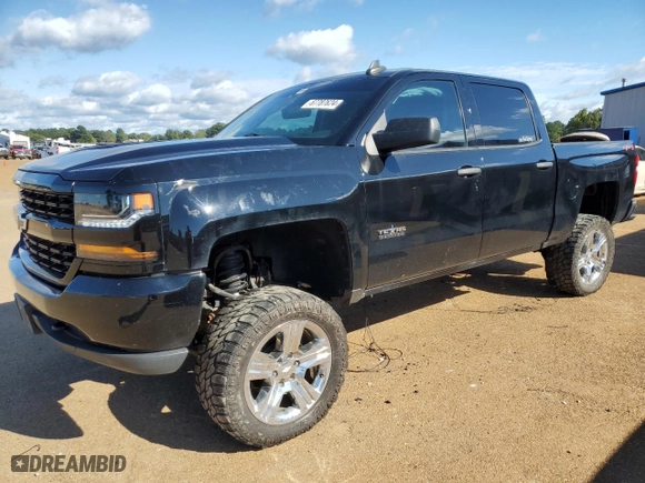 2018 Chevrolet Silverado 1500 Custom with VIN 3GCUKPEC6JG251612, listed as a Copart auction lot 67787624 with 95,613 mi miles and Salvage Title. Bid and sale history available at carsss.com. Image 1.