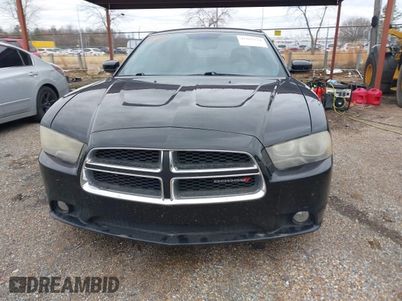 2013 Dodge Charger SXT with VIN 2C3CDXHG2DH558465, listed as a IAAI auction lot 41563714 with 151,052 mi miles. Bid and sale history available at carsss.com. Image 12.