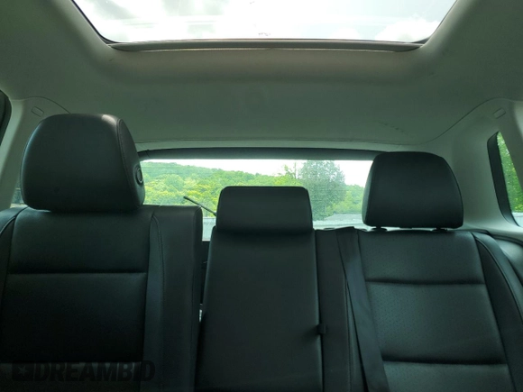 2016 Volkswagen Tiguan SE z VIN WVGBV7AX7GW516082, wystawiony jako Copart lot #59110585 z przebiegiem 65 912 mil mil oraz Czysty tytuł • Clean title. Historia ofert i sprzedaży dostępna na DreamBid. Obrazek 10.