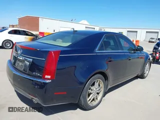 2008 Cadillac CTS AWD z VIN 1G6DH577980158801, wystawiony jako IAAI lot #41805061 z przebiegiem 99 579 mil mil oraz . Historia ofert i sprzedaży dostępna na DreamBid. Obrazek 4.