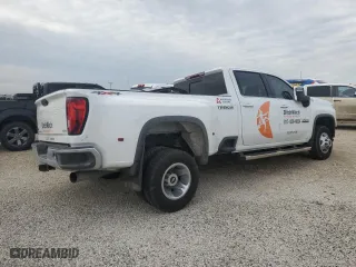 2022 Chevrolet Silverado 3500HD LTZ with VIN 1GC4YUEYXNF222193, listed as a Copart auction lot 45466865 with 84,548 mi miles and Salvage Title. Bid and sale history available at carsss.com. Image 3.