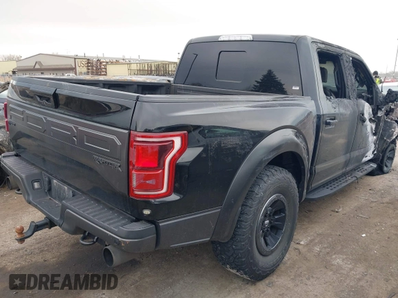 2017 Ford F-150 Raptor with VIN 1FTFW1RG5HFC33542, listed as a IAAI auction lot 41991276 with Not Provided miles and . Bid and sale history available at carsss.com. Image 4.