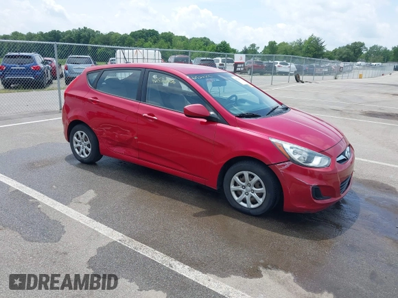 2012 Hyundai Accent GS z VIN KMHCT5AE9CU045281, wystawiony jako IAAI lot #42524006 z przebiegiem 209 063 mil mil oraz . Historia ofert i sprzedaży dostępna na DreamBid. Obrazek 1.