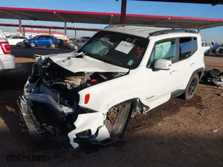 2020 Jeep Renegade Latitude with VIN ZACNJABB9LPL84900, listed as a IAAI auction lot 41286432 with 35,203 mi miles. Bid and sale history available at carsss.com. Image 17.
