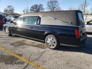 2004 Cadillac DTS Professional 1SH z VIN 1GEEH00Y34U500616, wystawiony jako Copart lot #79513664 z przebiegiem 92 769 mil mil oraz Szkody całkowita. Historia ofert i sprzedaży dostępna na DreamBid. Obrazek 2.