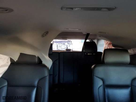 2018 Chevrolet Suburban Premier with VIN 1GNSCJKC7JR104888, listed as a Copart auction lot 68027604 with 69,632 mi miles and Salvage Title. Bid and sale history available at carsss.com. Image 10.