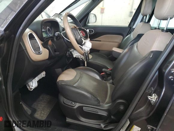 2017 FIAT 500L Trekking z VIN ZFBCFADHXHZ039285, wystawiony jako Copart lot #78538274 z przebiegiem 78 428 mil mil oraz Szkody całkowita. Historia ofert i sprzedaży dostępna na DreamBid. Obrazek 7.