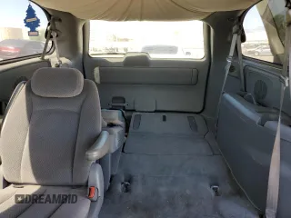 2005 Chrysler Town & Country LX с VIN 2C4GP44RX5R502120, выставлен на аукционе Copart как лот 65573975 с пробегом 95 154 миль миль и Чистый • Clean title. История ставок и продаж доступна на DreamBid. Изображение 10.