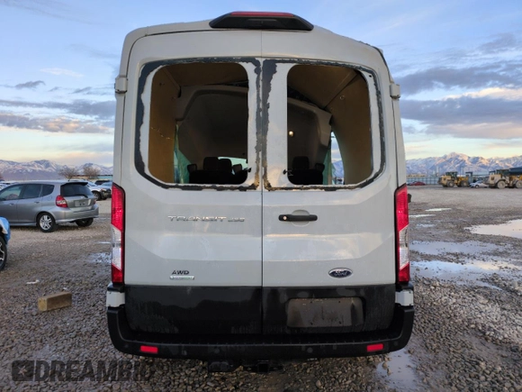 2023 Ford Transit with VIN 1FTBR2DG3PKA80135, listed as a Copart auction lot 46504465 with 21,334 mi miles and Salvage title. Bid and sale history available at DreamBid. Image 6.