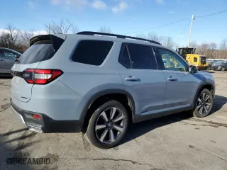 2024 Honda Pilot Touring with VIN 5FNYG1H72RB039998, listed as a Copart auction lot 86590424 with 22,770 mi miles and Salvage Title. Bid and sale history available at carsss.com. Image 3.