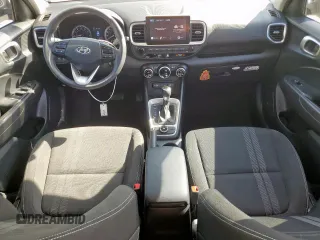 2022 Hyundai Venue SEL z VIN KMHRC8A38NU189014, wystawiony jako Copart lot #50987515 z przebiegiem 40 174 mil mil oraz Czysty tytuł • Clean title. Historia ofert i sprzedaży dostępna na DreamBid. Obrazek 8.
