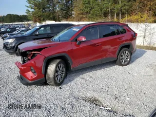 2022 Toyota RAV4 XLE Premium with VIN 2T3C1RFV5NW226684, listed as a Copart auction lot 82759894 with 19,722 mi miles and Salvage Title. Bid and sale history available at carsss.com. Image 1.