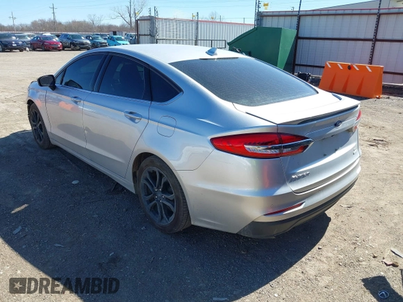 2019 Ford Fusion SE with VIN 3FA6P0HD9KR172372, listed as a IAAI auction lot 41705985 with 145,893 mi miles. Bid and sale history available at carsss.com. Image 3.