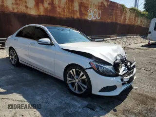 2016 Mercedes-Benz C 300 с VIN 55SWF4JB7GU167367, выставлен на аукционе Copart как лот 65421495 с пробегом 74 822 миль миль и Списание • Salvage title. История ставок и продаж доступна на DreamBid. Изображение 4.