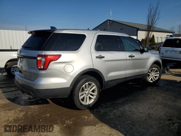 2016 Ford Utility Police Interceptor with VIN 1FM5K8AR8GGA08291, listed as a Copart auction lot 43563794 with 111,012 mi miles and Salvage Title. Bid and sale history available at carsss.com. Image 3.
