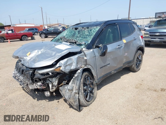 2023 Jeep Compass Latitude z VIN 3C4NJDBN4PT503269, wystawiony jako IAAI lot #41912204 z przebiegiem Nie podano mil oraz . Historia ofert i sprzedaży dostępna na DreamBid. Obrazek 2.