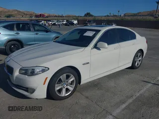 2011 BMW 5 Series 528i with VIN WBAFR1C58BC746630, listed as a IAAI auction lot 41978568 with 178,012 mi miles and . Bid and sale history available at carsss.com. Image 17.