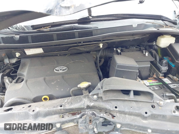2012 Toyota Sienna XLE AAS with VIN 5TDYK3DC3CS200830, listed as a IAAI auction lot 41825987 with 158,672 mi miles and . Bid and sale history available at carsss.com. Image 10.