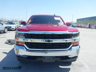 2018 Chevrolet Silverado 1500 LT with VIN 3GCUCRER8JG299111, listed as a IAAI auction lot 42063560 with 99,888 mi miles. Bid and sale history available at carsss.com. Image 12.